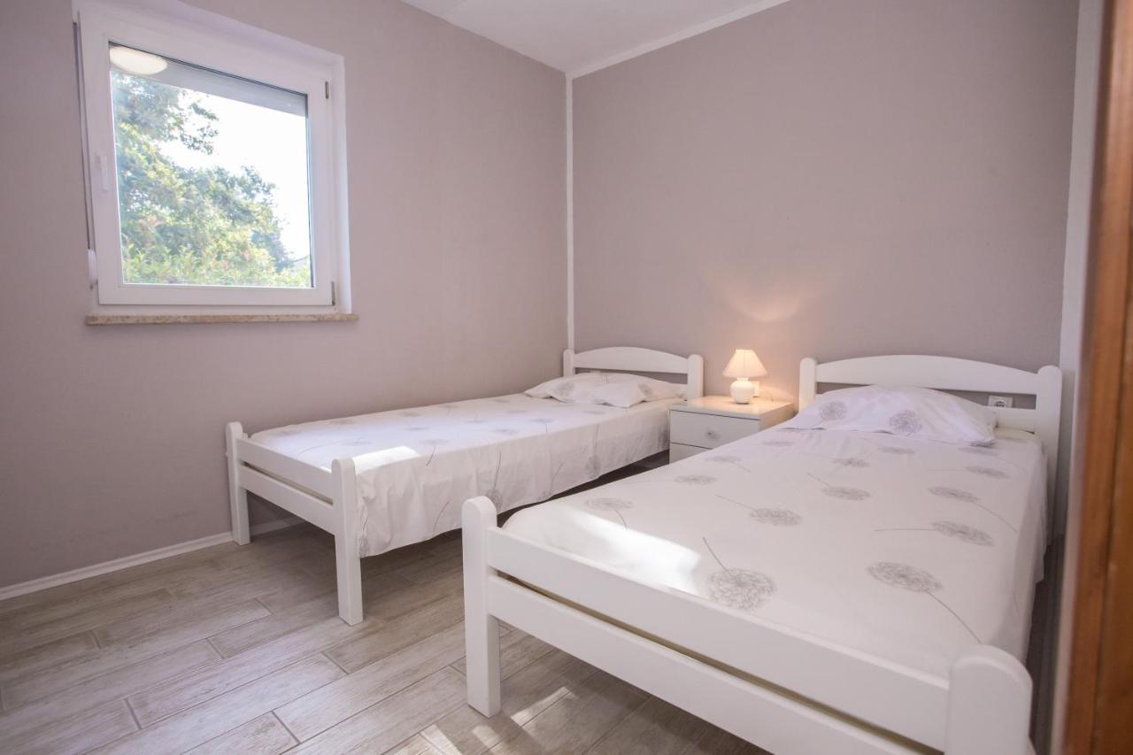 Appartamento Ema-Dany Porec Esterno foto